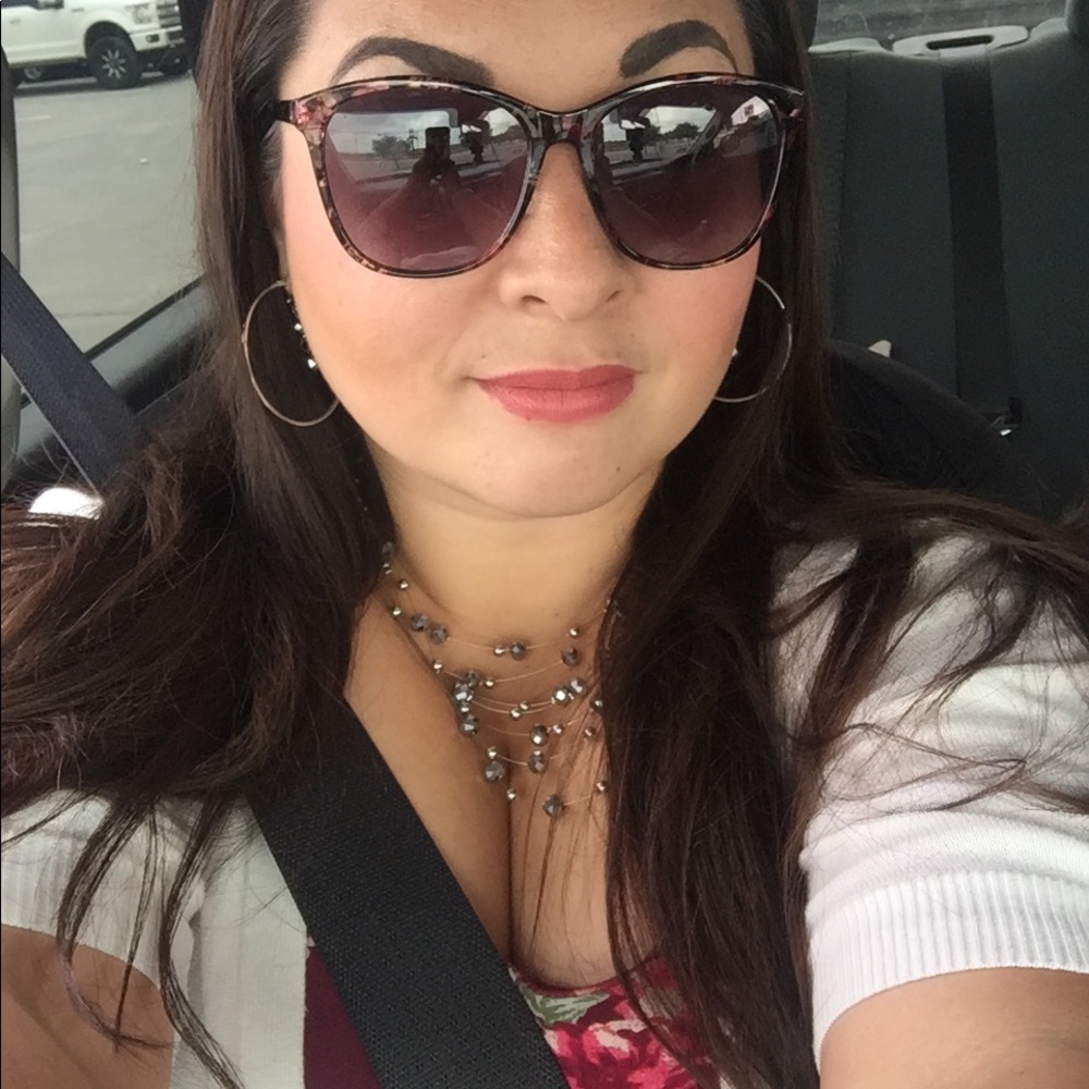 Meet your Posher, Jaclyn